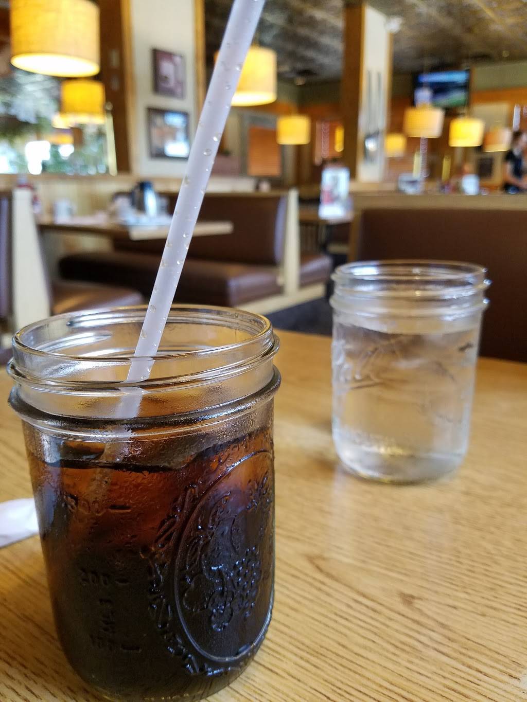 Country Kitchen Restaurant | restaurant | 205 E Cleveland St Ave, Warrensburg, MO 64093, USA | 6607473149 OR +1 660-747-3149