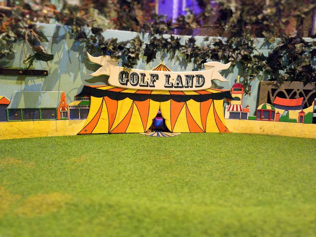 Urban Putt | restaurant | 1096 S Van Ness Ave, San Francisco, CA 94110, USA | 4153411080 OR +1 415-341-1080