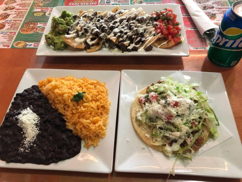 Sazón De Lupita | restaurant | 155 W Kingsbridge Rd, Bronx, NY 10463, USA | 3479202080 OR +1 347-920-2080