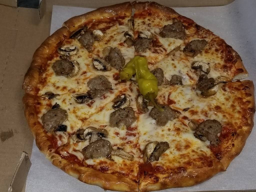 Giovannis Pizza | restaurant | 19772 W 130th St, Strongsville, OH 44136, USA | 4408781700 OR +1 440-878-1700