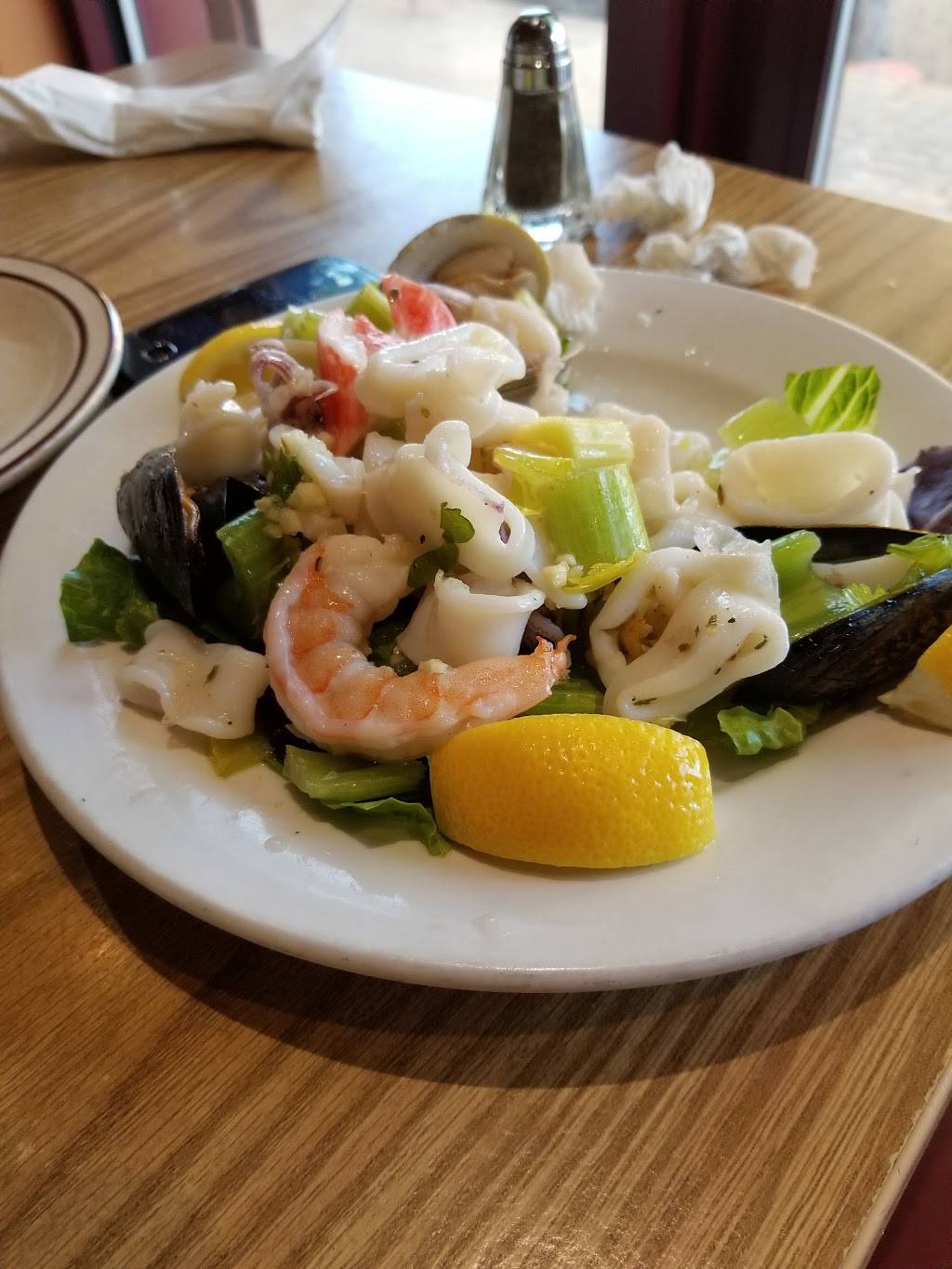 Casanova | restaurant | 338 McGuinness Blvd, Brooklyn, NY 11222, USA | 7183890990 OR +1 718-389-0990