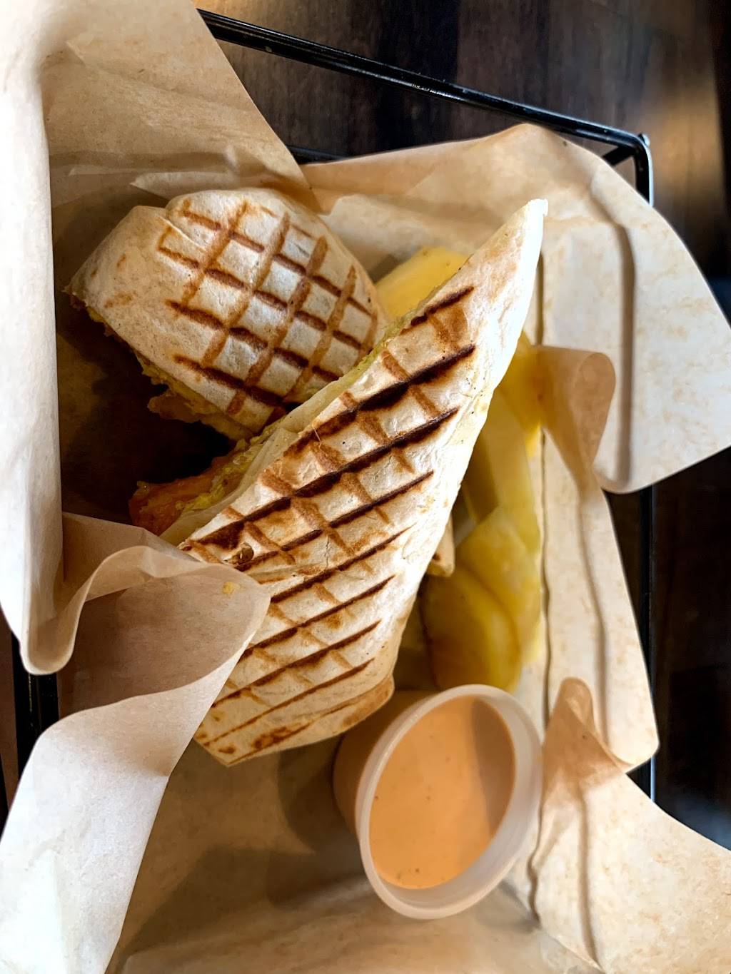 Helbachs Coffee Roasters + Kitchen | cafe | 1824 Parmenter St, Middleton, WI 53562, USA | 6088246147 OR +1 608-824-6147