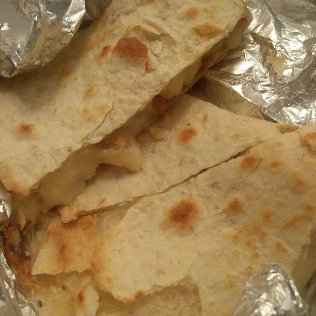 Restaurante El Manantial LLC | restaurant | 2618 N Pershing Dr, Arlington, VA 22201, USA | 7035222449 OR +1 703-522-2449