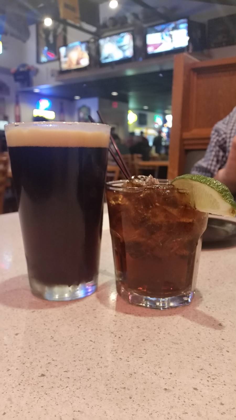 West End Pizza | restaurant | 1414 W 20th Ave, Oshkosh, WI 54902, USA | 9202356650 OR +1 920-235-6650