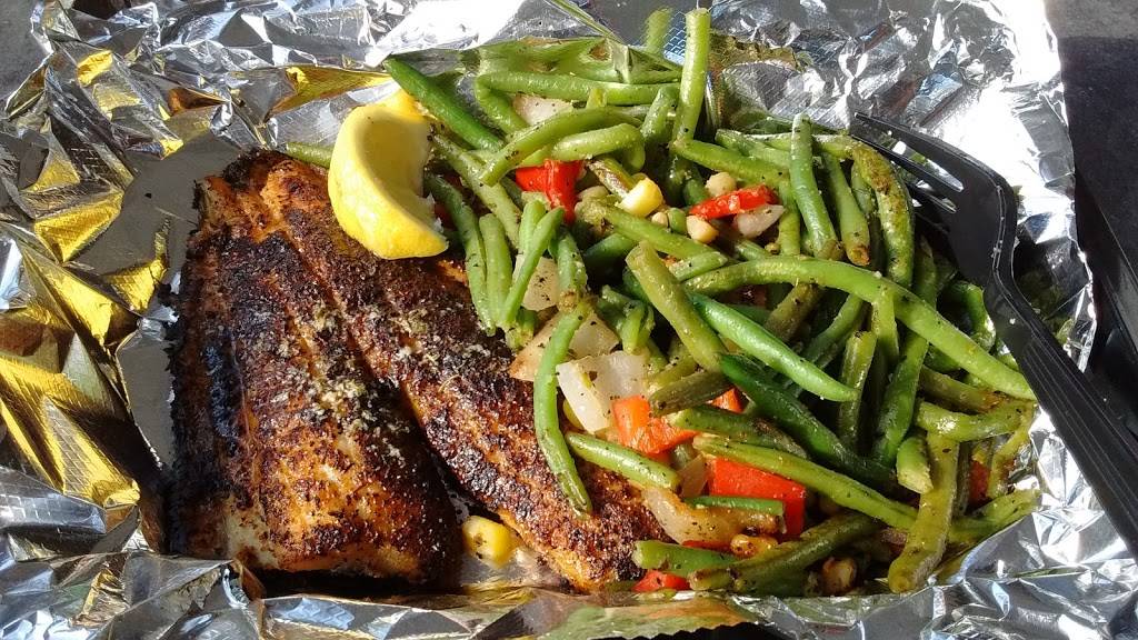 Safe Harbor Seafood Market & Restaurant | restaurant | 4378 Ocean St #3, Atlantic Beach, FL 32233, USA | 9042464911 OR +1 904-246-4911