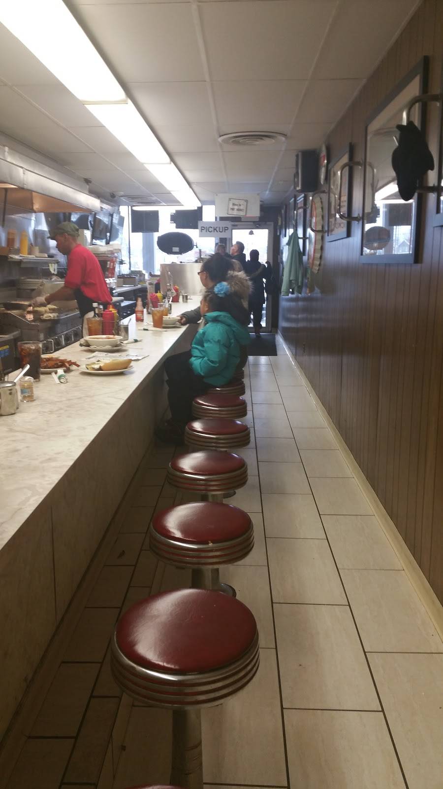 The Cleveland Corned Beef Co | restaurant | 5164 Pearl Rd, Cleveland, OH 44129, USA | 2163510010 OR +1 216-351-0010