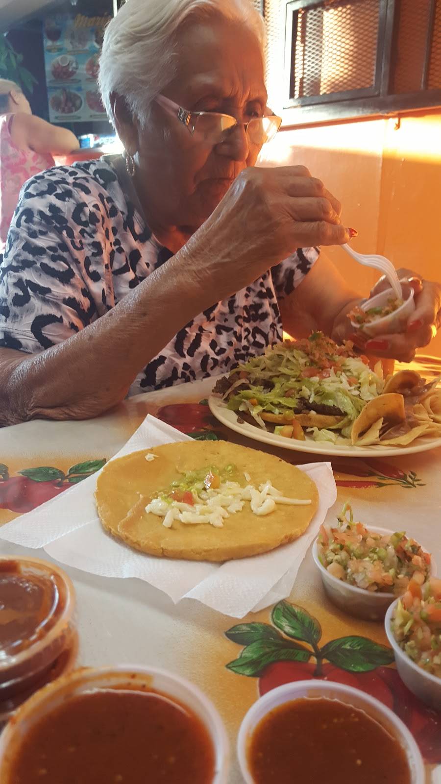 Carnitas Michoacán | restaurant | 14534 Brand Blvd, San Fernando, CA 91340, USA | 8183659044 OR +1 818-365-9044