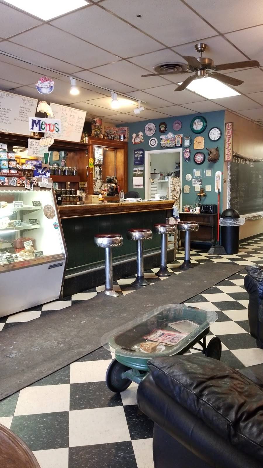 Savor the Moment | cafe | 4080 Rocky River Dr, Cleveland, OH 44135, USA | 2169413014 OR +1 216-941-3014