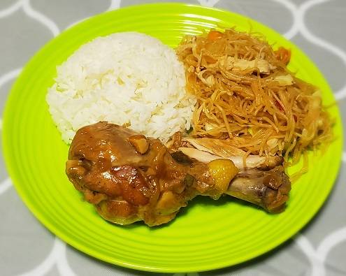 Masarap! filipino street food, LLC | restaurant | 1675 Georgesville Square Dr, Columbus, OH 43228, USA | 6149371231 OR +1 614-937-1231