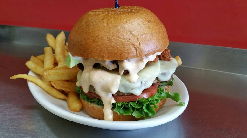 Carmelos Ristorante | restaurant | 31 E Broad St, Bridgeton, NJ 08302, USA | 8564530023 OR +1 856-453-0023