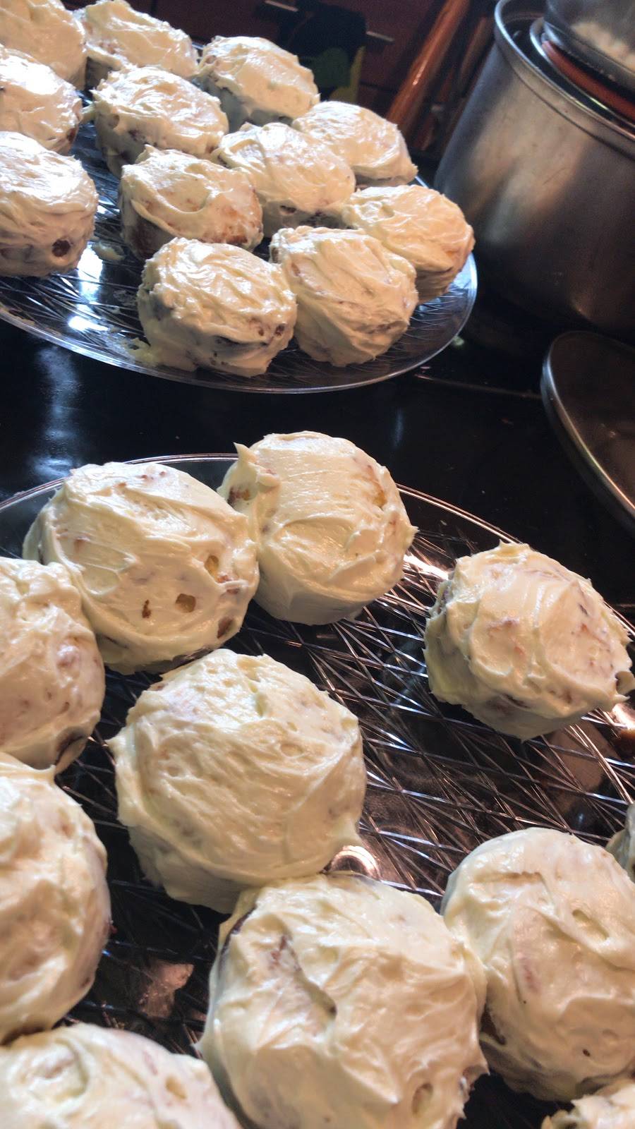 fil a belly bella | bakery | 8 W 126th St, New York, NY 10027, USA | 3477270498 OR +1 347-727-0498