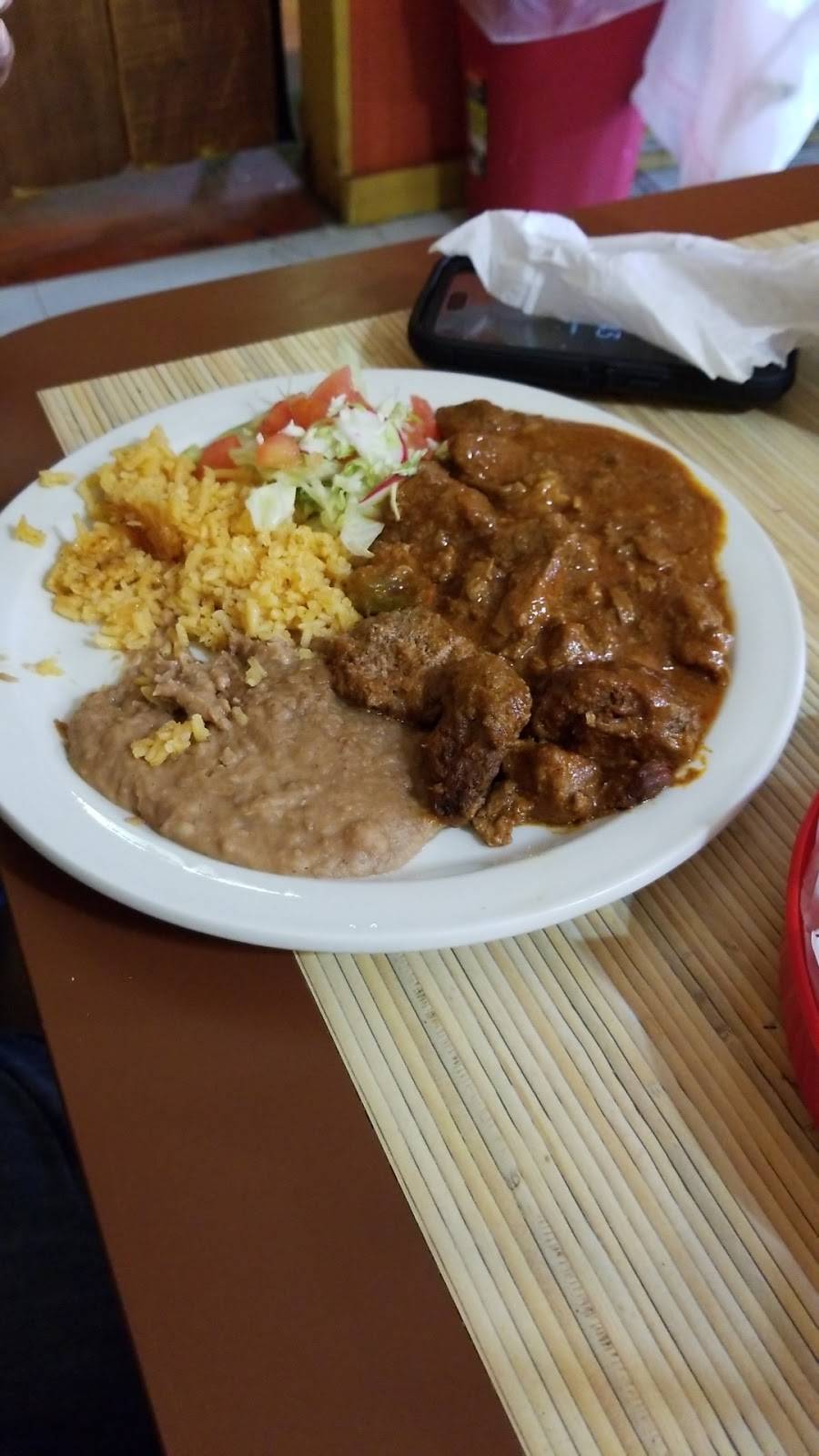 Adolfos Cafe | restaurant | 321 Fredericksburg Rd, San Antonio, TX 78201, USA | 2107256069 OR +1 210-725-6069