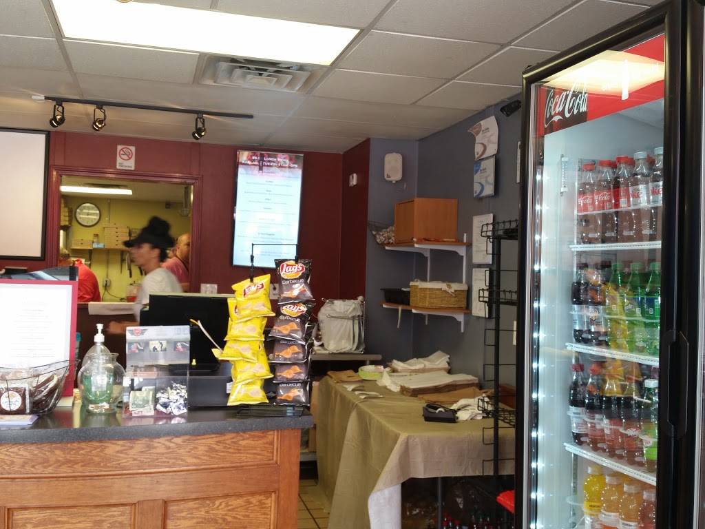 Mac City | restaurant | 13 W Central St, Franklin, MA 02038, USA | 5083463219 OR +1 508-346-3219