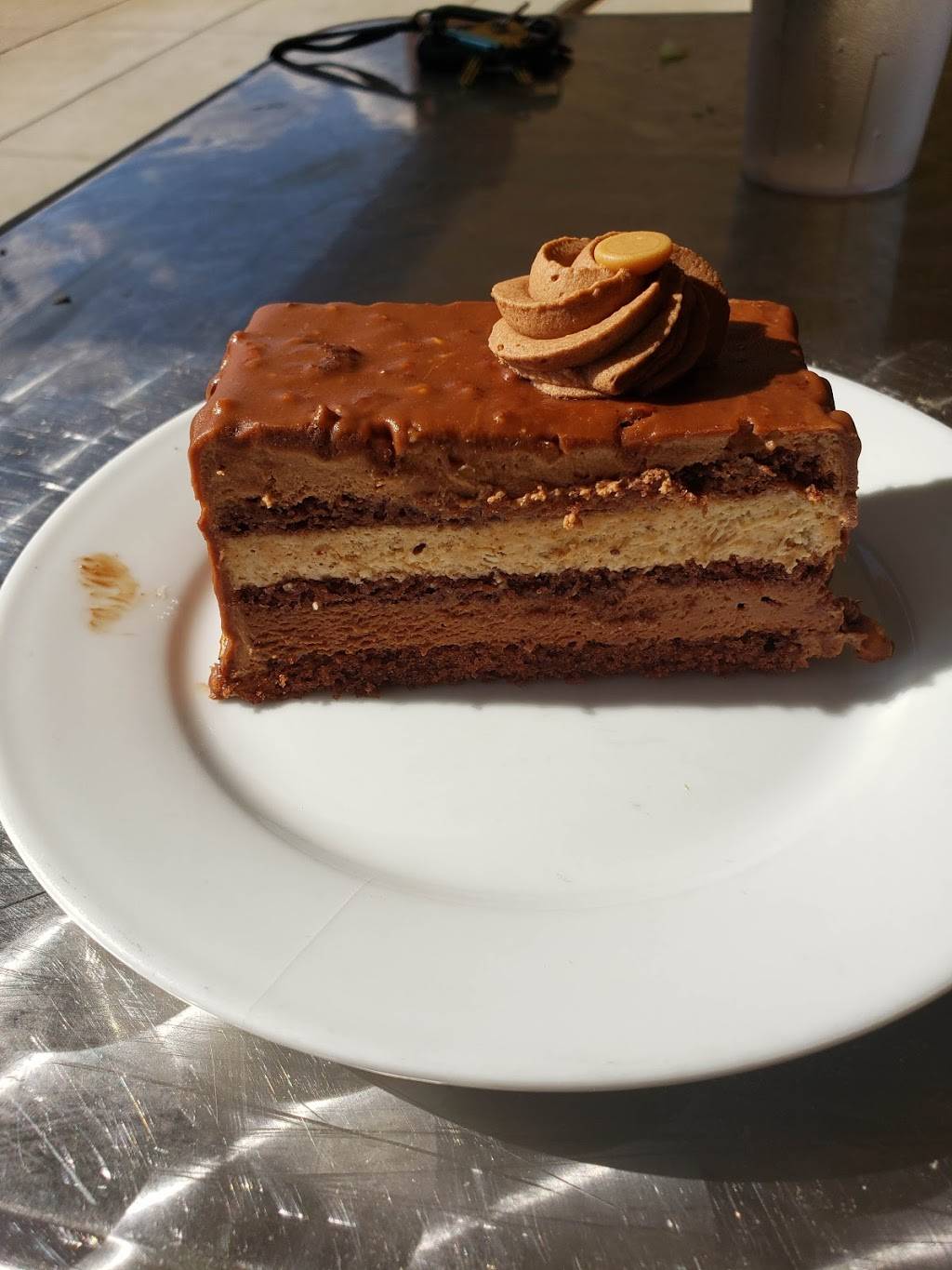 Creperi Cafe Plus | restaurant | 55 RHL Blvd, South Charleston, WV 25309, USA | 3047464040 OR +1 304-746-4040