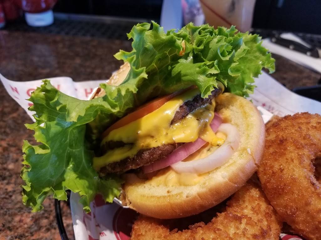 Red Robin Gourmet Burgers and Brews | restaurant | 1125 Woodruff Rd Suite 1400, Greenville, SC 29607, USA | 8642861077 OR +1 864-286-1077