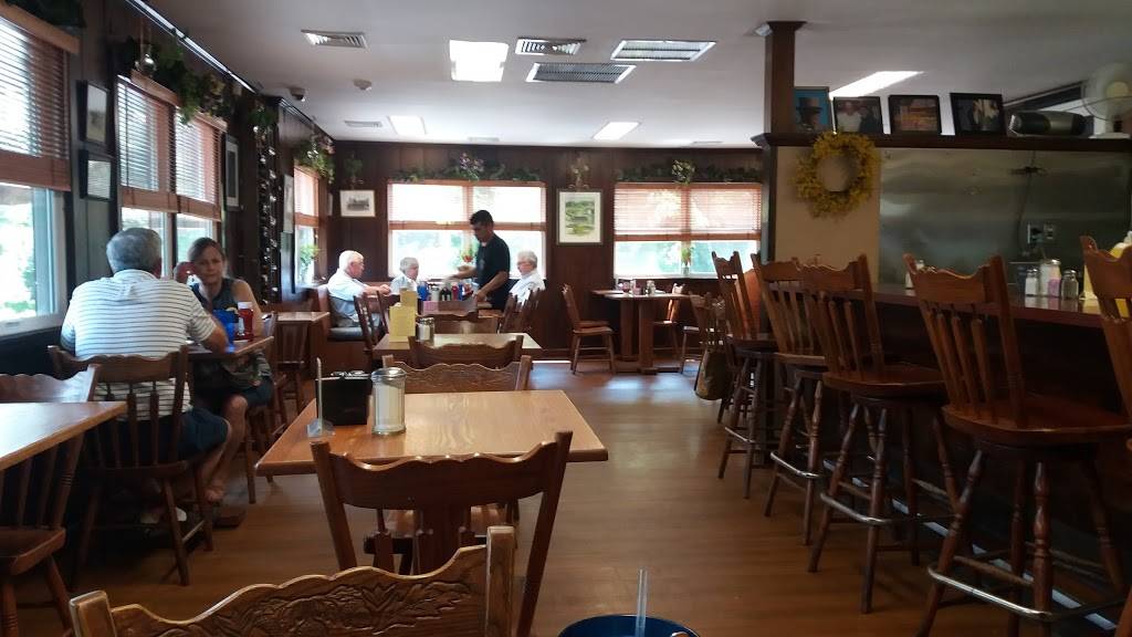 Hanks Place | restaurant | 1625 Creek Rd, Chadds Ford, PA 19317, USA | 6103887061 OR +1 610-388-7061