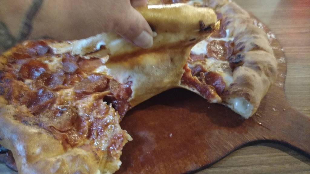 Pizza Hut | meal takeaway | 1275 W Keiser Ave, Osceola, AR 72370, USA | 8705636067 OR +1 870-563-6067