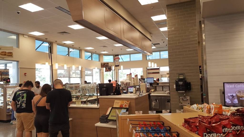 Wawa | cafe | 11990 SW 137th Ave, Miami, FL 33186, USA | 7868704550 OR +1 786-870-4550