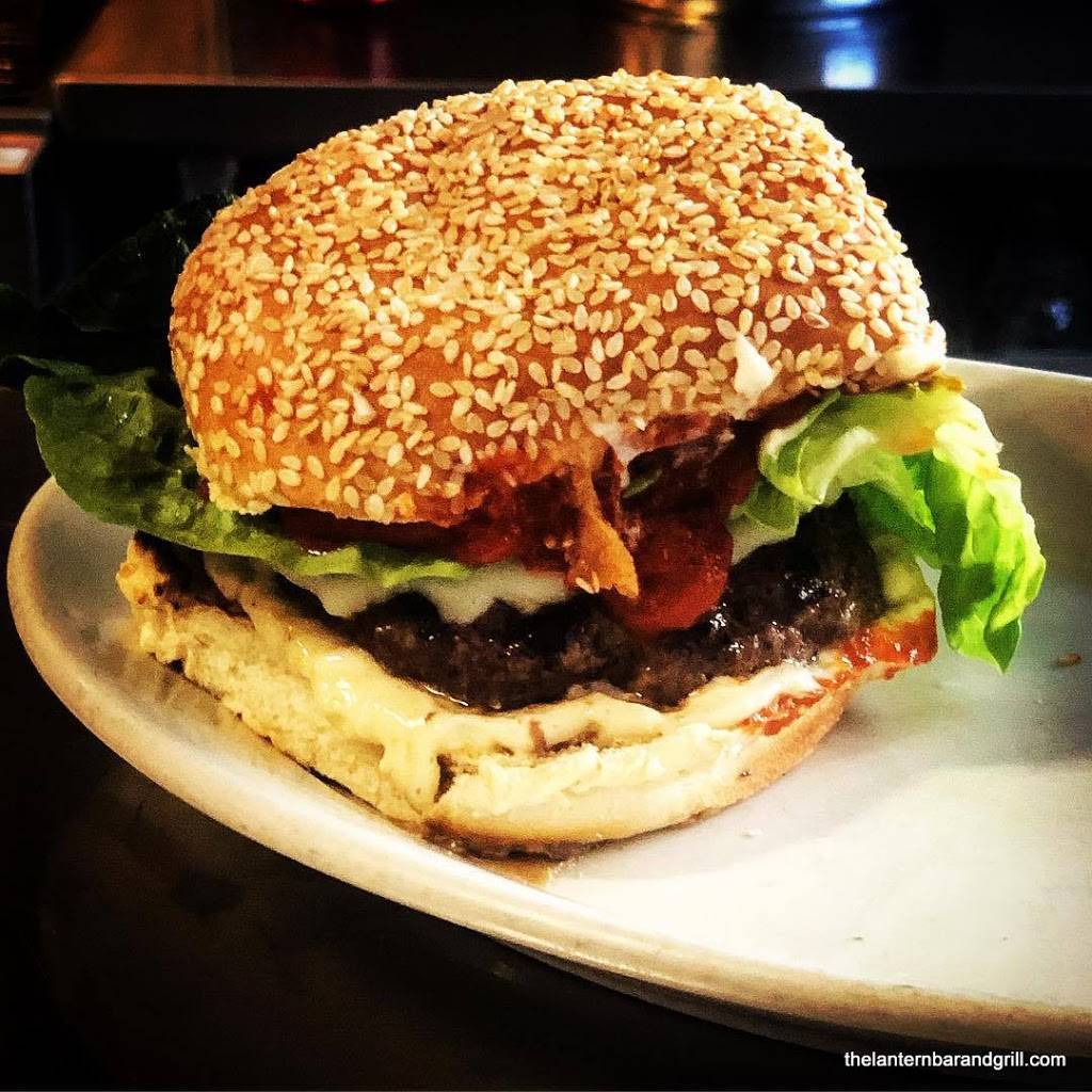 The Lantern Bar and Grill | restaurant | 455 North St, Pittsfield, MA 01201, USA | 4133449227 OR +1 413-344-9227