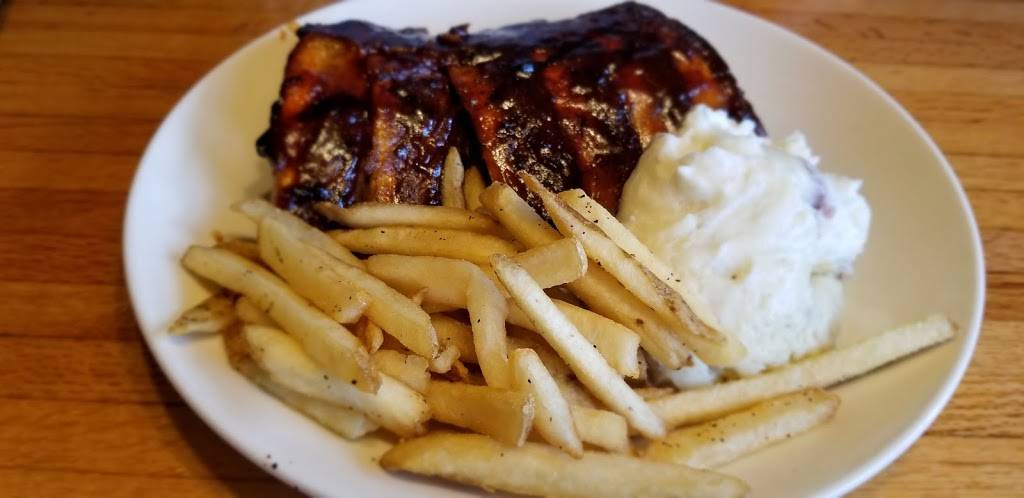 Applebees Grill + Bar | restaurant | 3200 Battleground Ave, Greensboro, NC 27408, USA | 3362827100 OR +1 336-282-7100