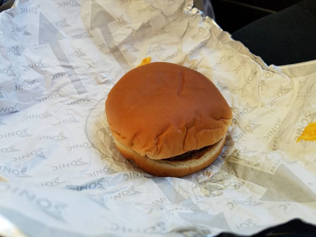 Sonic Drive-In | restaurant | 234 E New Circle Rd, Lexington, KY 40505, USA | 8592539113 OR +1 859-253-9113