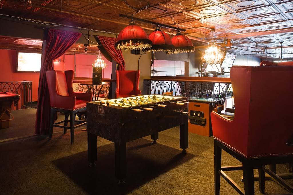 Qs Billiard Club & Restaurant | night club | 11835 Wilshire Blvd, Los Angeles, CA 90025, USA | 3104777550 OR +1 310-477-7550