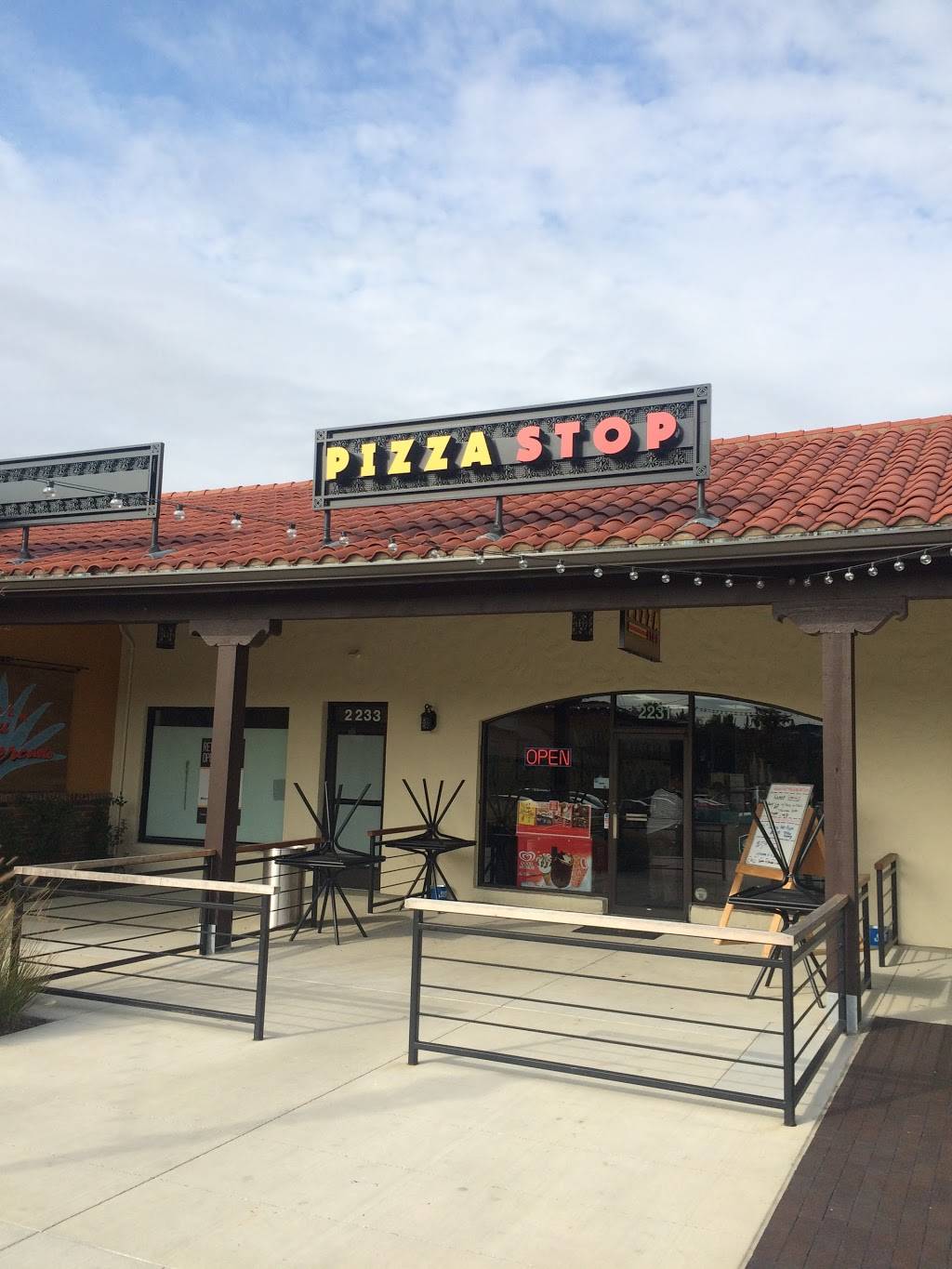 Pizza Stop | restaurant | 2231 Bel Pre Rd, Silver Spring, MD 20906, USA | 3015983200 OR +1 301-598-3200