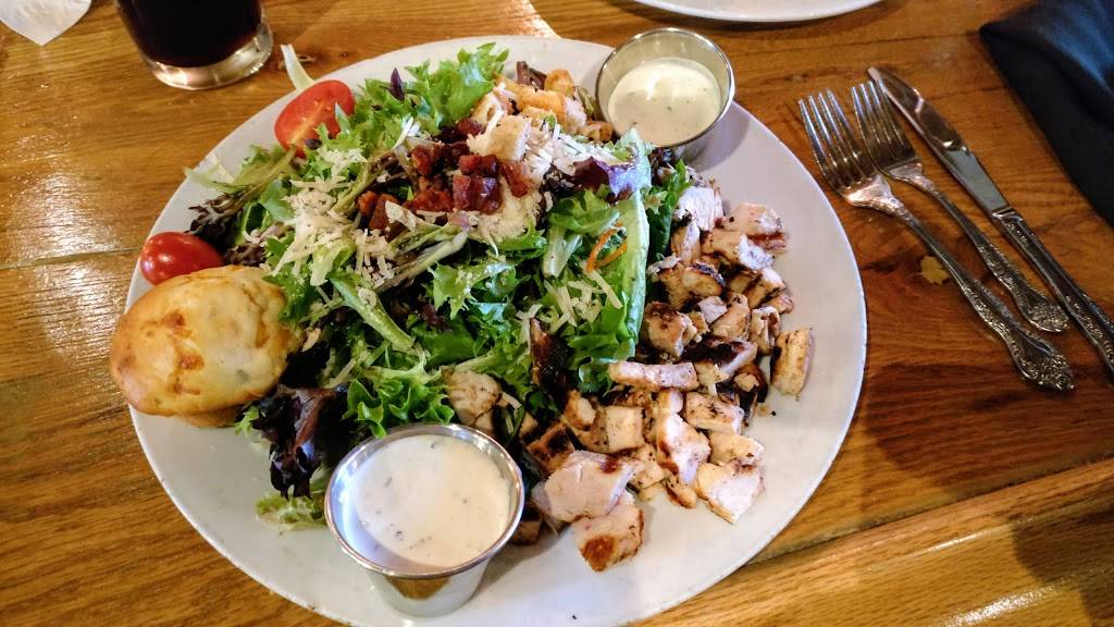 The Social | restaurant | 1110 Market St, Chattanooga, TN 37402, USA | 4232663366 OR +1 423-266-3366