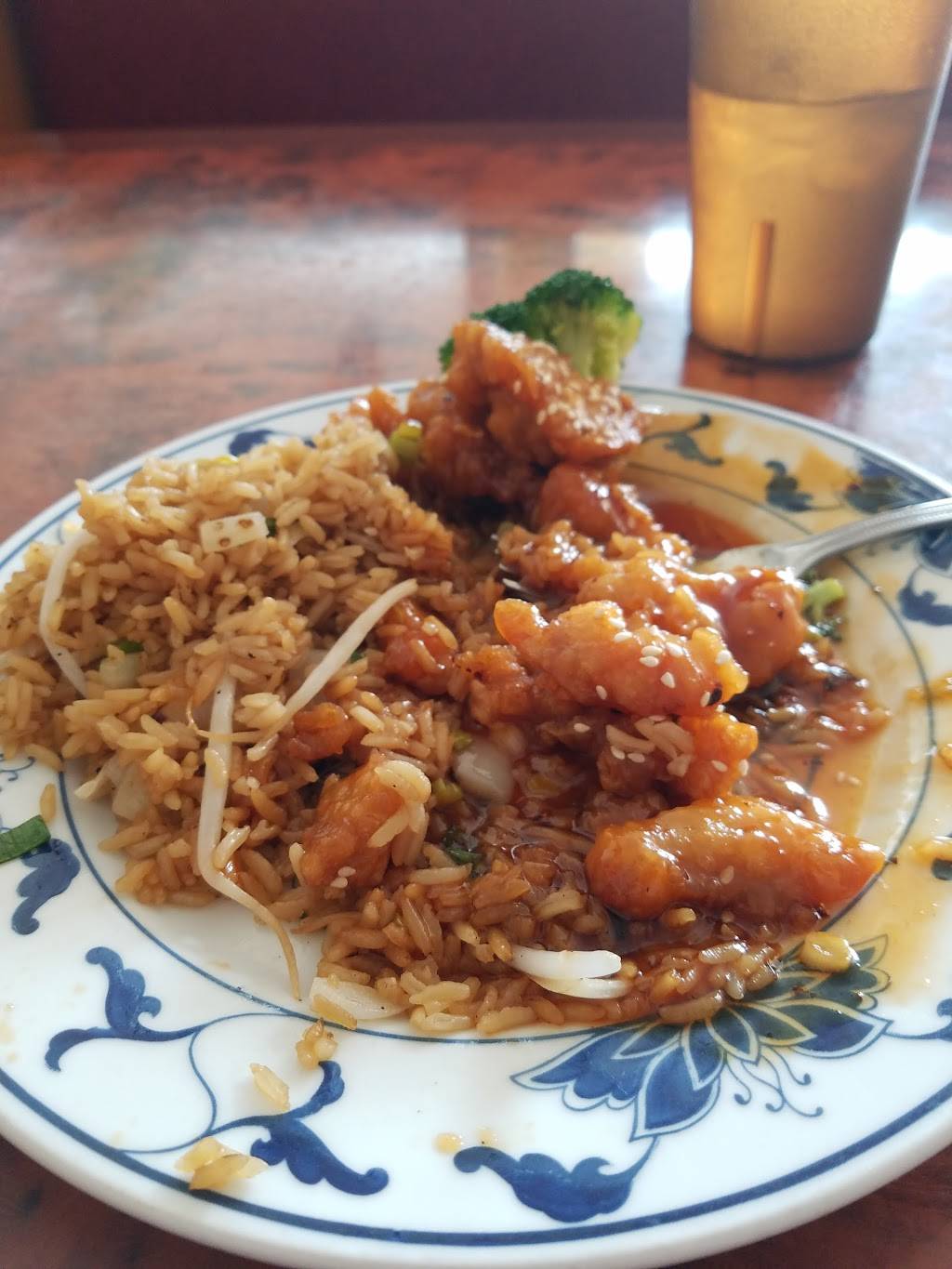 Sky Kitchen | restaurant | 9805 Main St #207, Damascus, MD 20872, USA | 3012530707 OR +1 301-253-0707