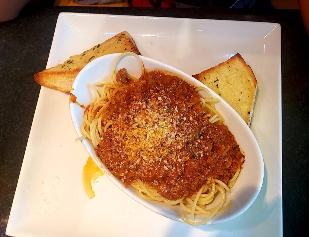 Ilonas Table | restaurant | 620 Dunlop Ln ste 117, Clarksville, TN 37040, USA | 9312727756 OR +1 931-272-7756