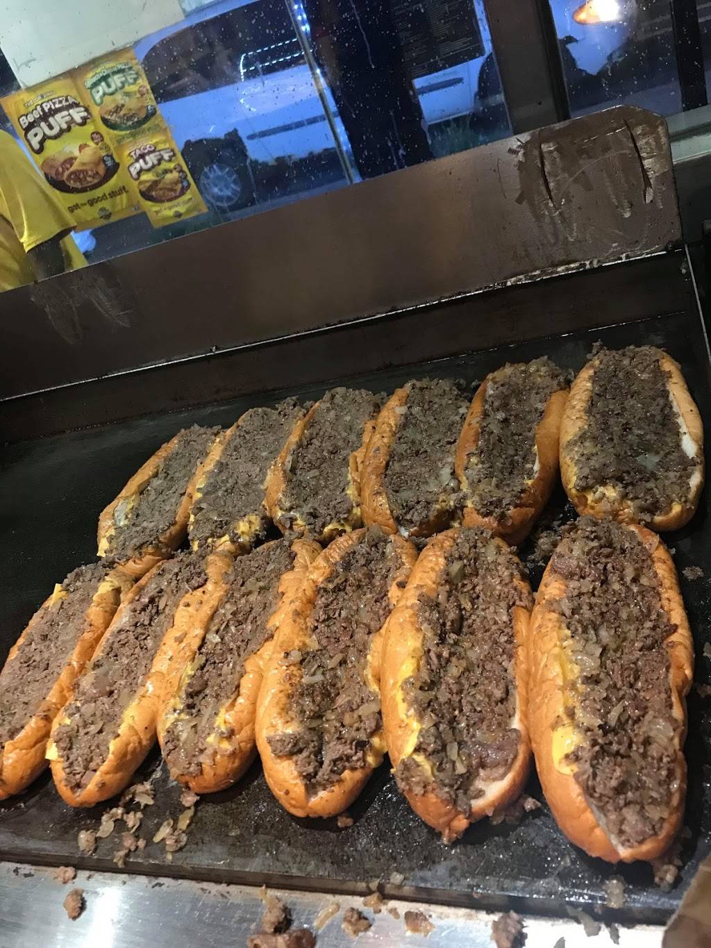 The Hoagie Place | restaurant | 8147 S Halsted St, Chicago, IL 60620, USA | 7739947714 OR +1 773-994-7714