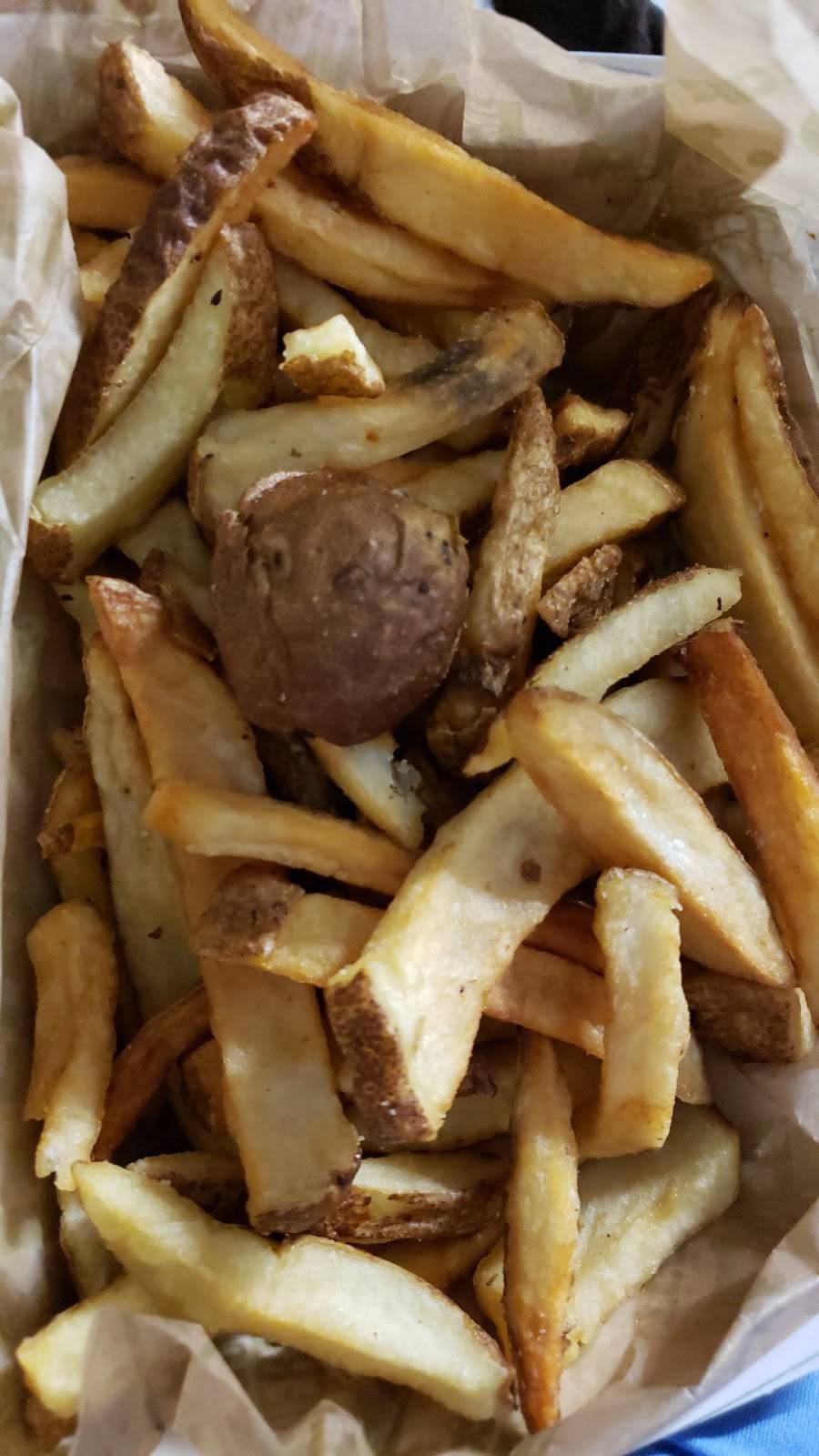 Wingstop | restaurant | 915 E Road to Six Flags St, Arlington, TX 76011, USA | 8174619464 OR +1 817-461-9464