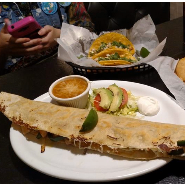 Machetes Authentic Mexican Food | restaurant | 9104 East 35th St S, Independence, MO 64052, USA | 8163817968 OR +1 816-381-7968