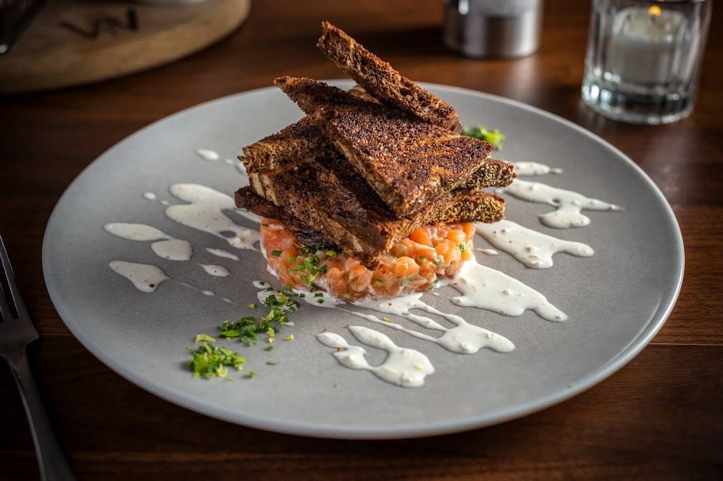 Walton Street Kitchen + Bar | restaurant | 912 N State St, Chicago, IL 60610, USA | 7735703525 OR +1 773-570-3525