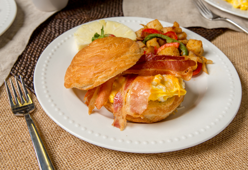 Brown Bag | restaurant | 11692 Plaza America Dr, Reston, VA 20190, USA | 5716655455 OR +1 571-665-5455