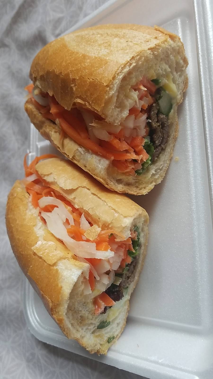 Cafe Bayon | restaurant | 883 Western Ave, Lynn, MA 01905, USA | 3394405151 OR +1 339-440-5151