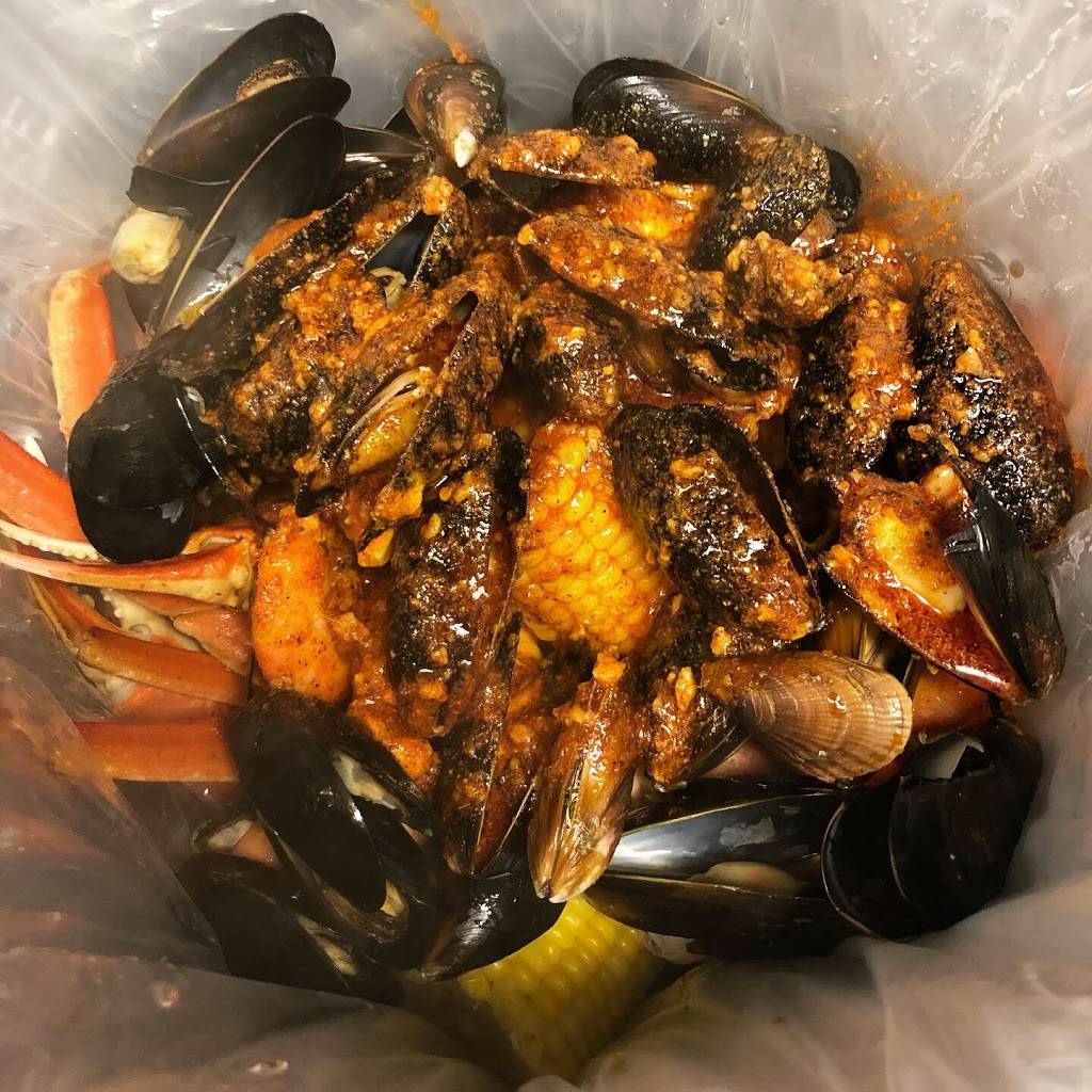 Juicy King Seafood Restaurant | restaurant | 5400 N. Croatan Highway. Ste#D, Kitty Hawk, NC 27949, USA | 2522612187 OR +1 252-261-2187