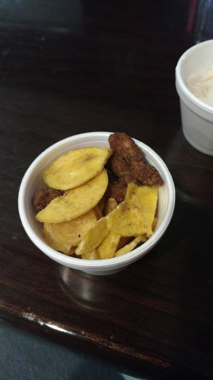 Red Chillies | restaurant | 43743 Van Dyke Ave, Sterling Heights, MI 48314, USA | 5868034388 OR +1 586-803-4388