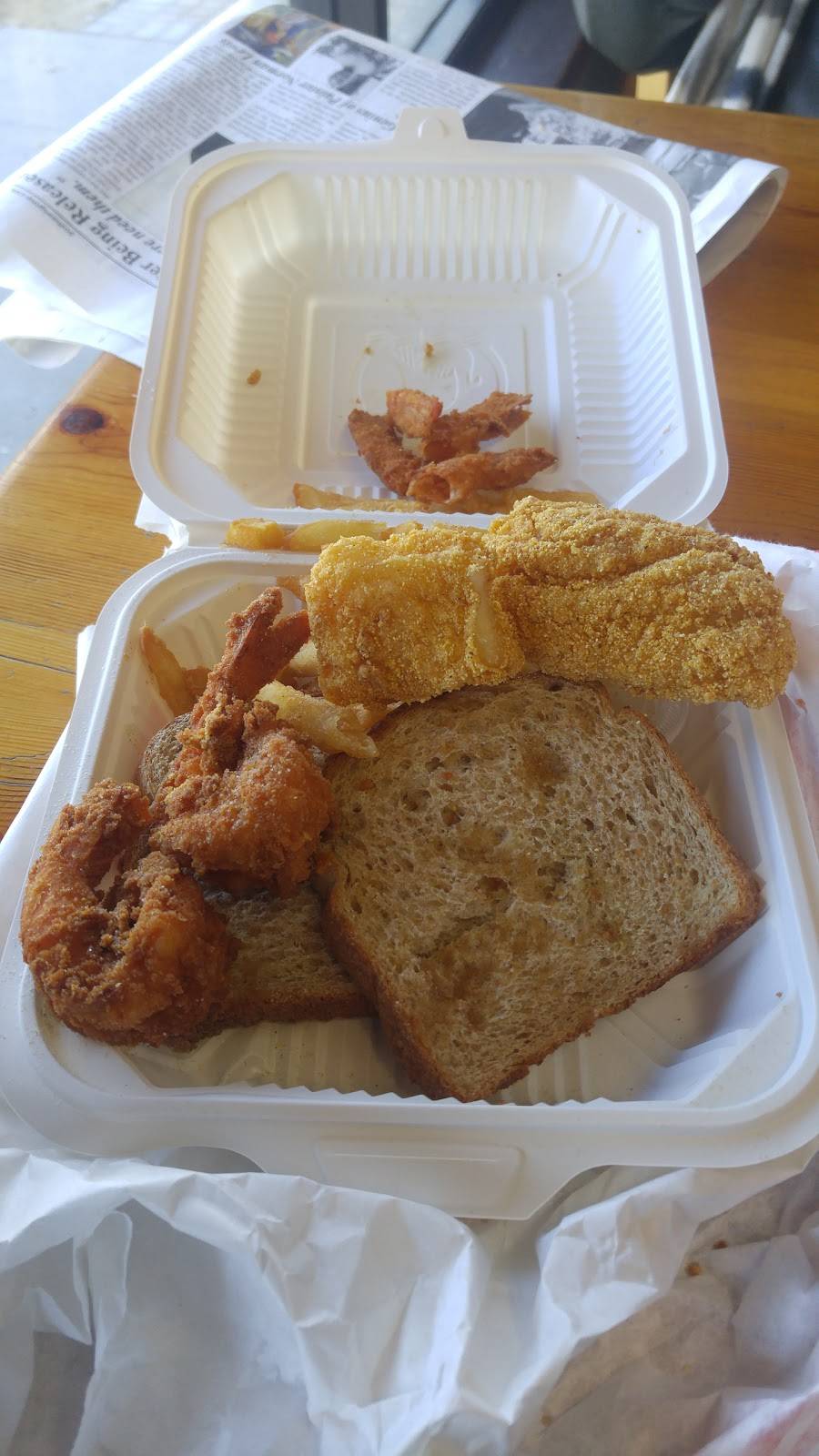 JJ Fish and Chicken | restaurant | 5100 3rd St, San Francisco, CA 94124, USA | 4158223100 OR +1 415-822-3100