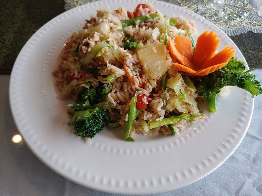 Bangkokville | meal takeaway | 395 Haywood Ln, Nashville, TN 37211, USA | 6158349250 OR +1 615-834-9250