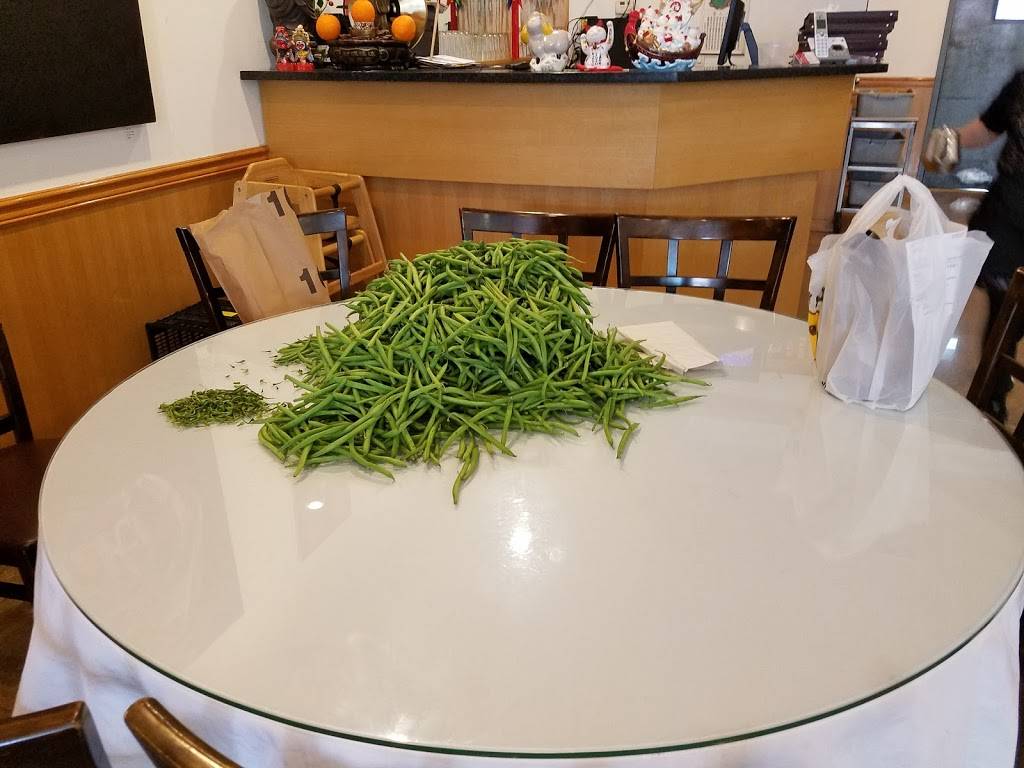 Little Pepper | restaurant | 18-24 College Point Blvd, College Point, NY 11356, USA | 7189397788 OR +1 718-939-7788