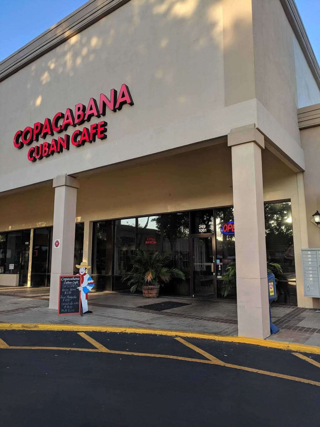 Copacabana Cuban Cafe | cafe | 249 W State Rd 436 #1061, Altamonte Springs, FL 32714, USA | 3212032226 OR +1 321-203-2226