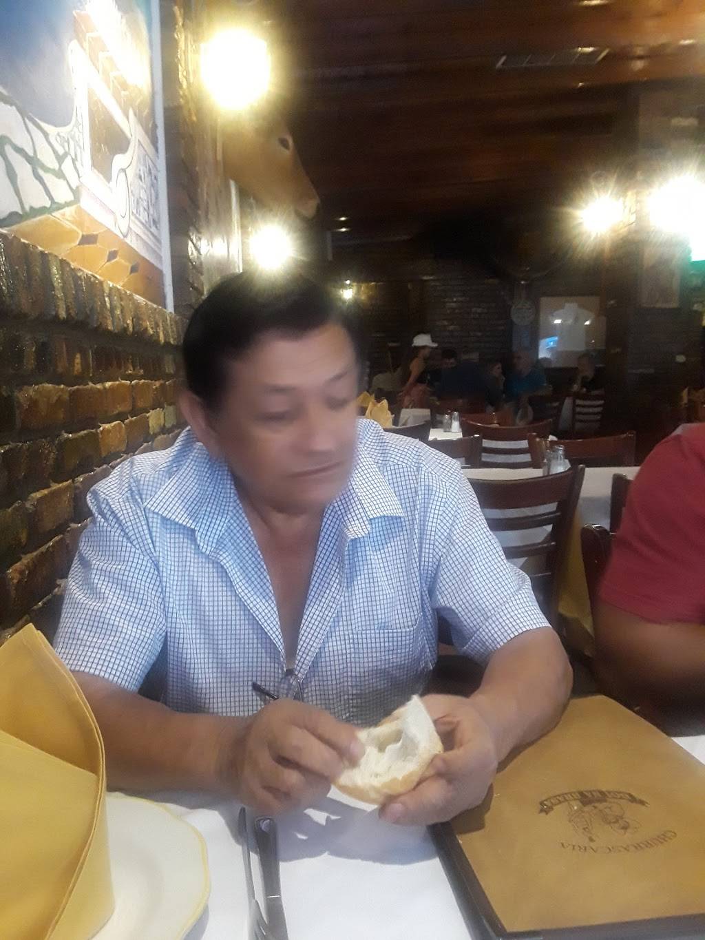 Casa do pao de queijo | restaurant | 70 Adams St, Newark, NJ 07105, USA | 9733446622 OR +1 973-344-6622