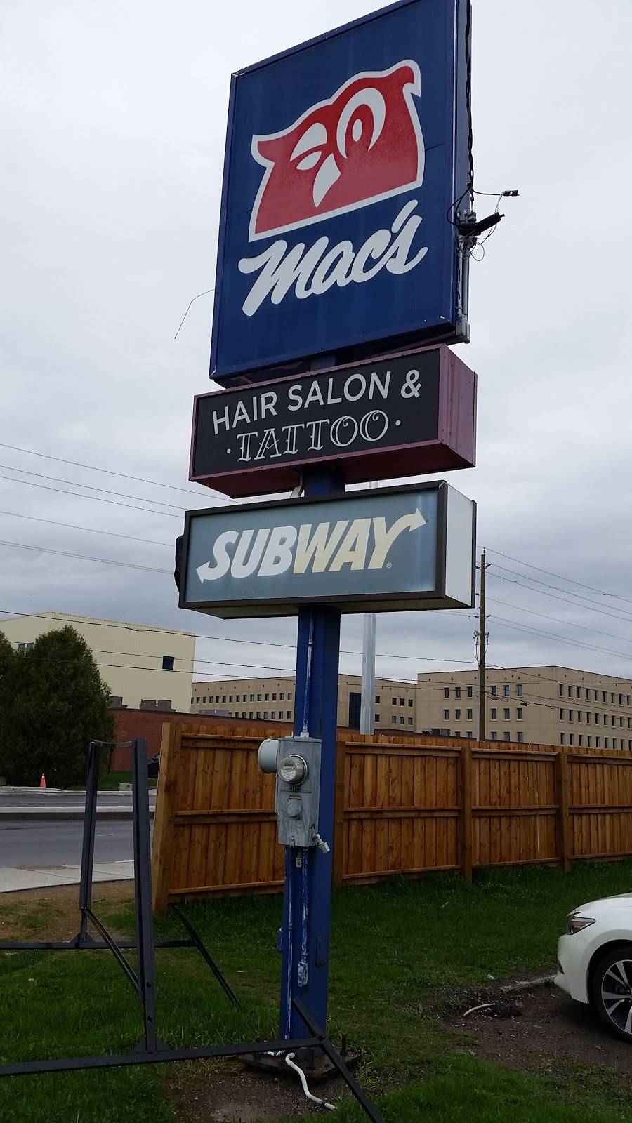 Subway | restaurant | 83 Aberfoyle Rd #4, Kingston, ON K7M 7B5, Canada | 6137660070 OR +1 613-766-0070