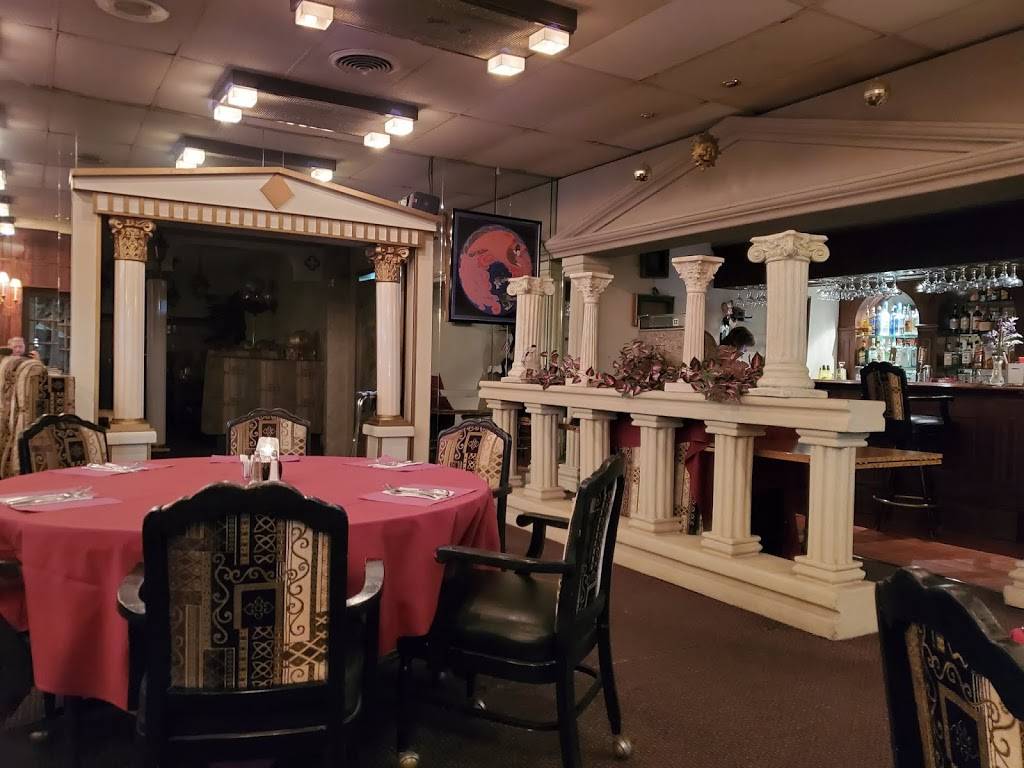 Capos Italian Restaurants | restaurant | 722 Central Ave SW, Albuquerque, NM 87102, USA | 5052422006 OR +1 505-242-2006