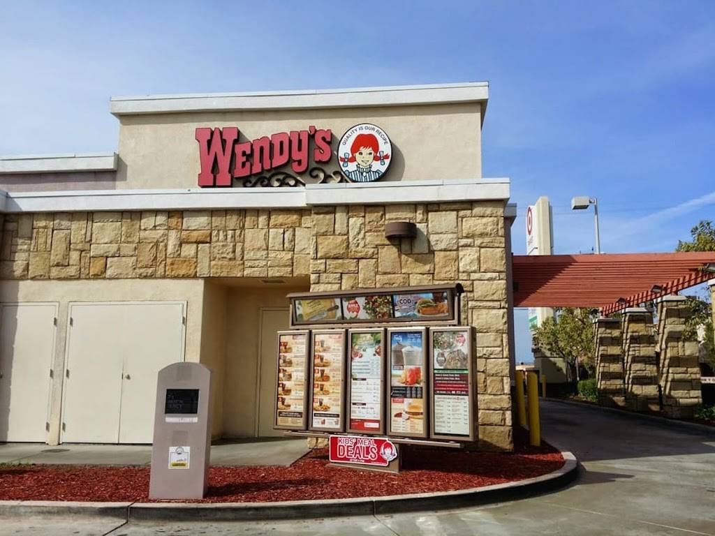 Wendys | restaurant | 7570 Orangethorpe Ave, Buena Park, CA 90621, USA | 7149943402 OR +1 714-994-3402