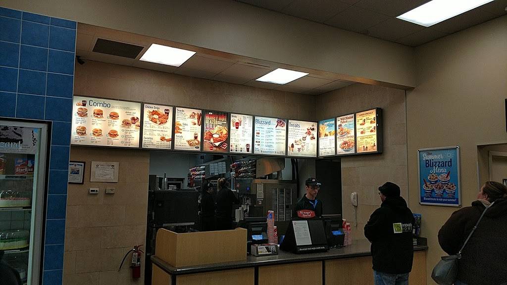 Dairy Queen | restaurant | 1731 Meriden-Waterbury Turnpike, Milldale, CT 06467, USA | 8606215735 OR +1 860-621-5735