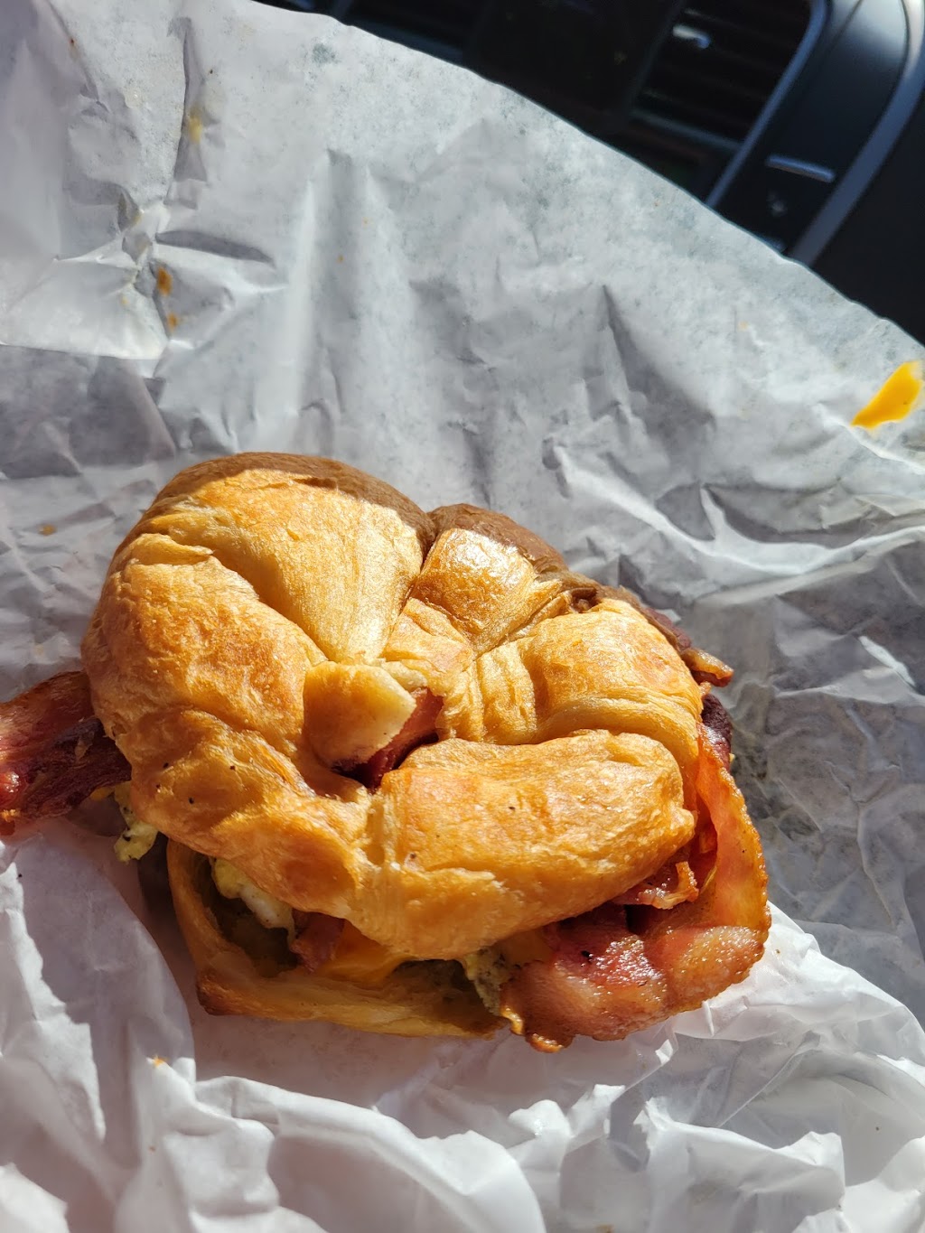 Route 66 Dog Haus | restaurant | 1302 E Rte 66, Flagstaff, AZ 86001, USA | 9287743211 OR +1 928-774-3211