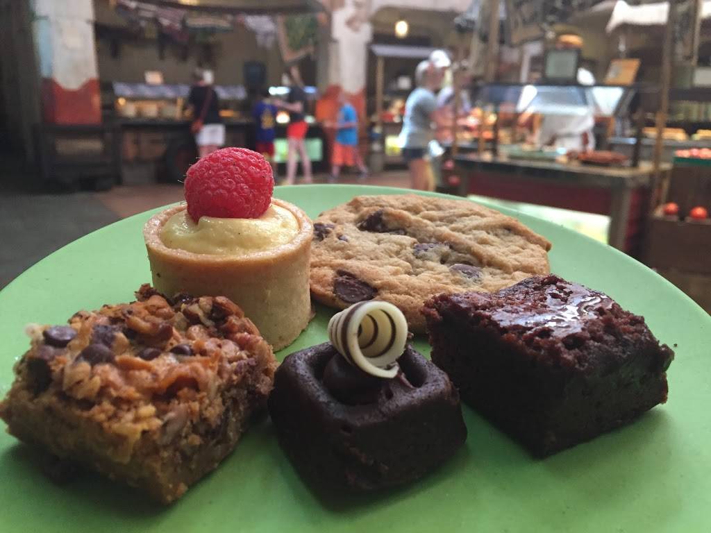 Tusker House Restaurant | restaurant | Disneys Animal Kingdom Theme Park, Kissimmee, FL 34747, USA | 4079393463 OR +1 407-939-3463