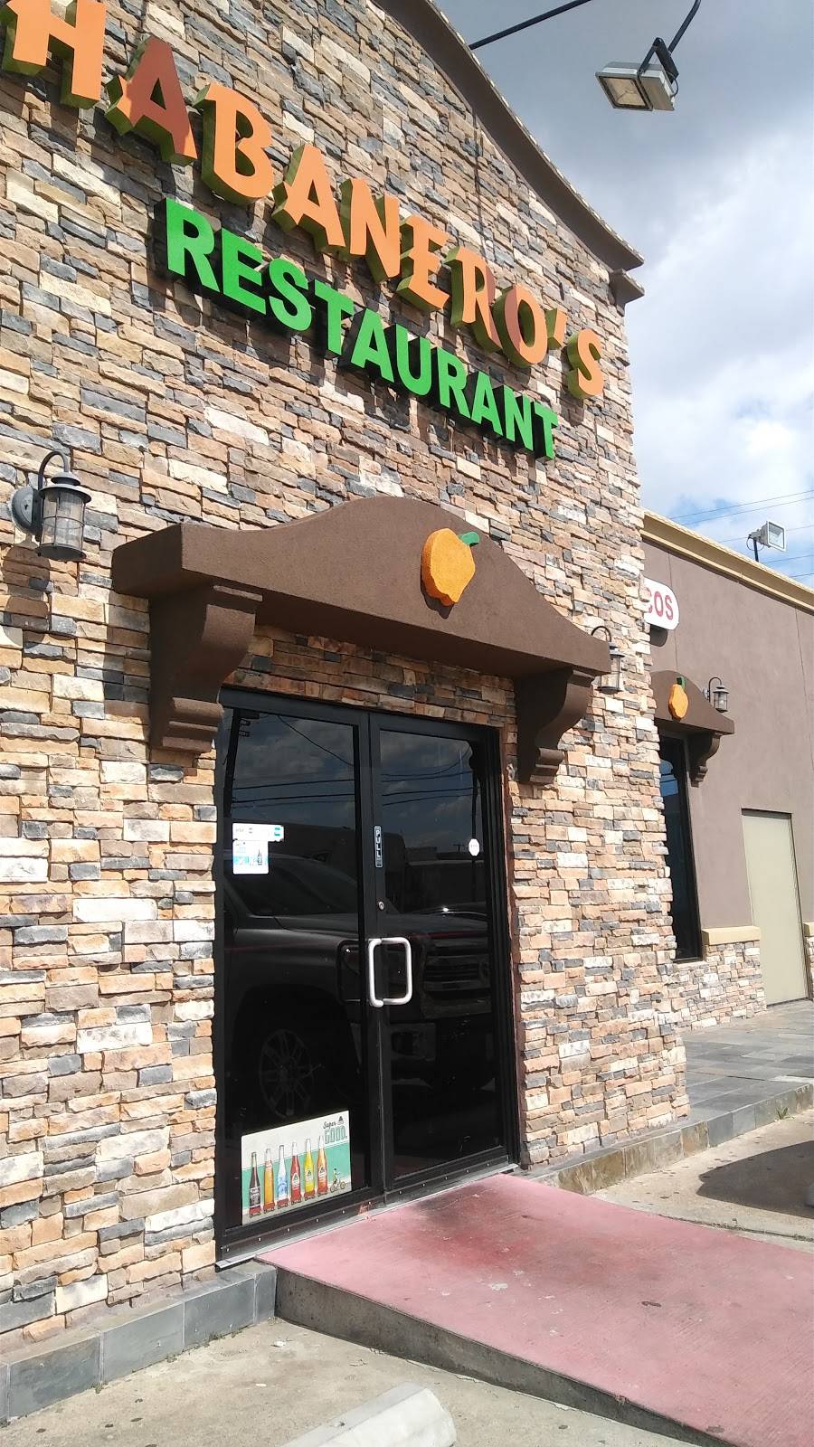 Habaneros | restaurant | 123 E Jefferson St, Grand Prairie, TX 75051, USA | 9726393377 OR +1 972-639-3377
